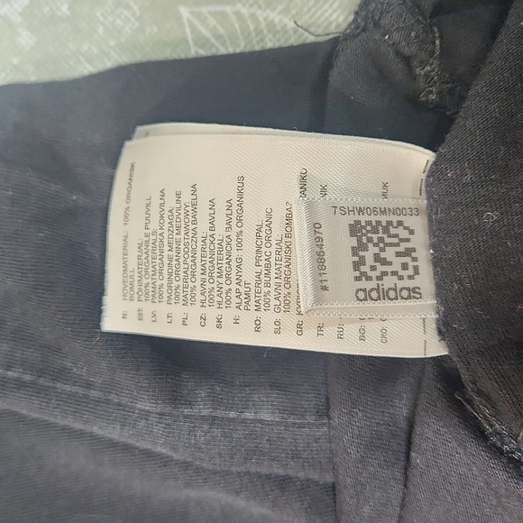 Men's Adidas T-Shirt - Picture 5 of 10